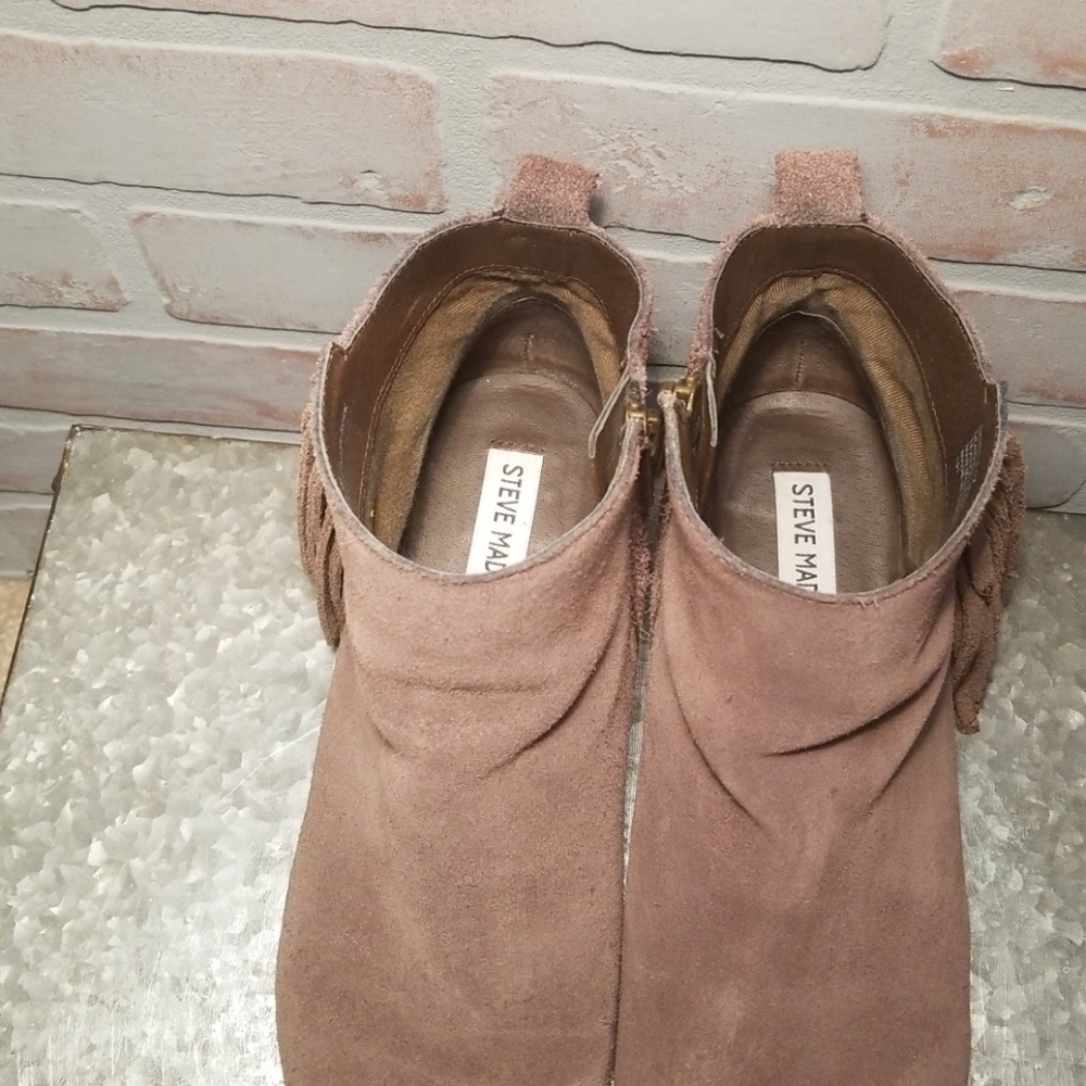 Steve Madden 8.5 Fringe Booties - Picture 4 of 8